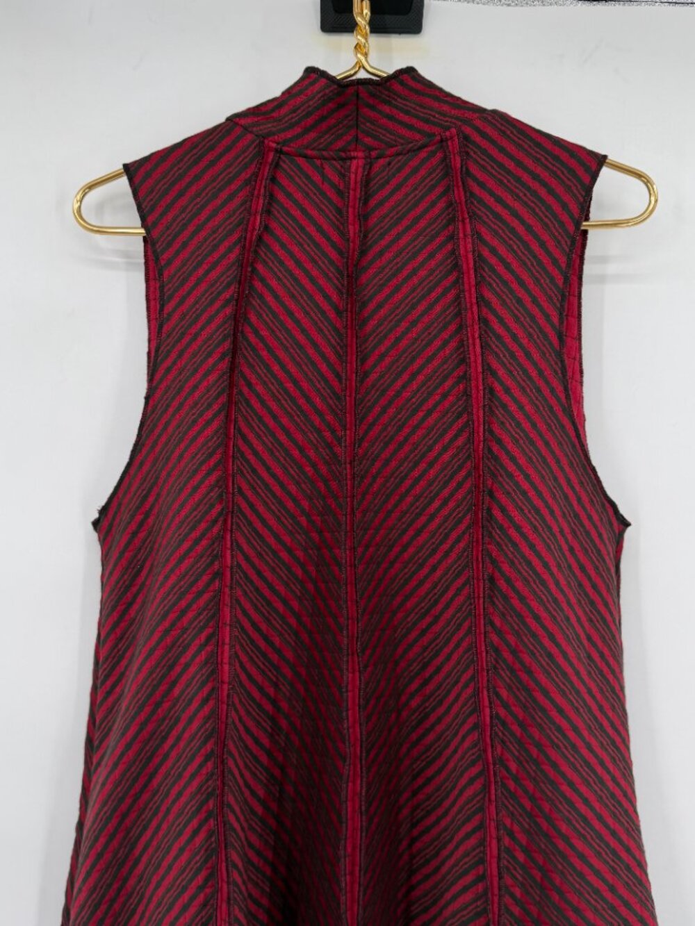 Habitat Red Black Striped Artsy Swing Vest Jacket Pockets Size Small - Picture 7 of 12